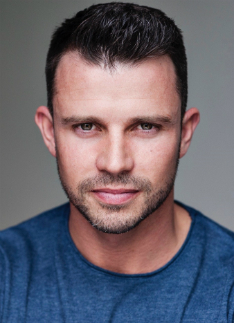 Neil McDermott stars in The Sound of Music at the Palace Theatre Manchester